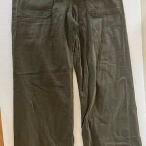 American Eagle Outfitters Women's Olive Cargo Pants